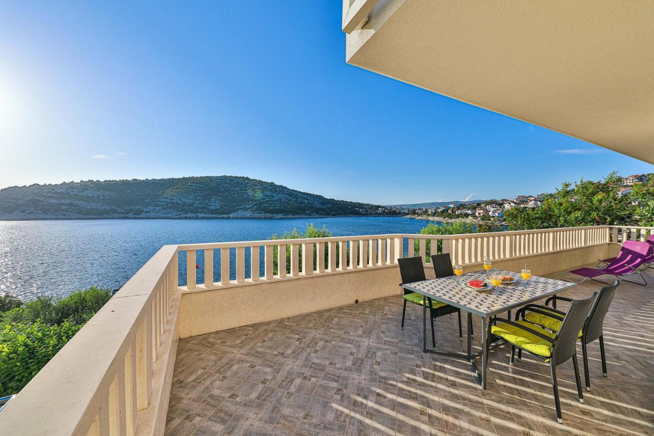 Rajcic Apartments ロゴズニッツァ エクステリア 写真