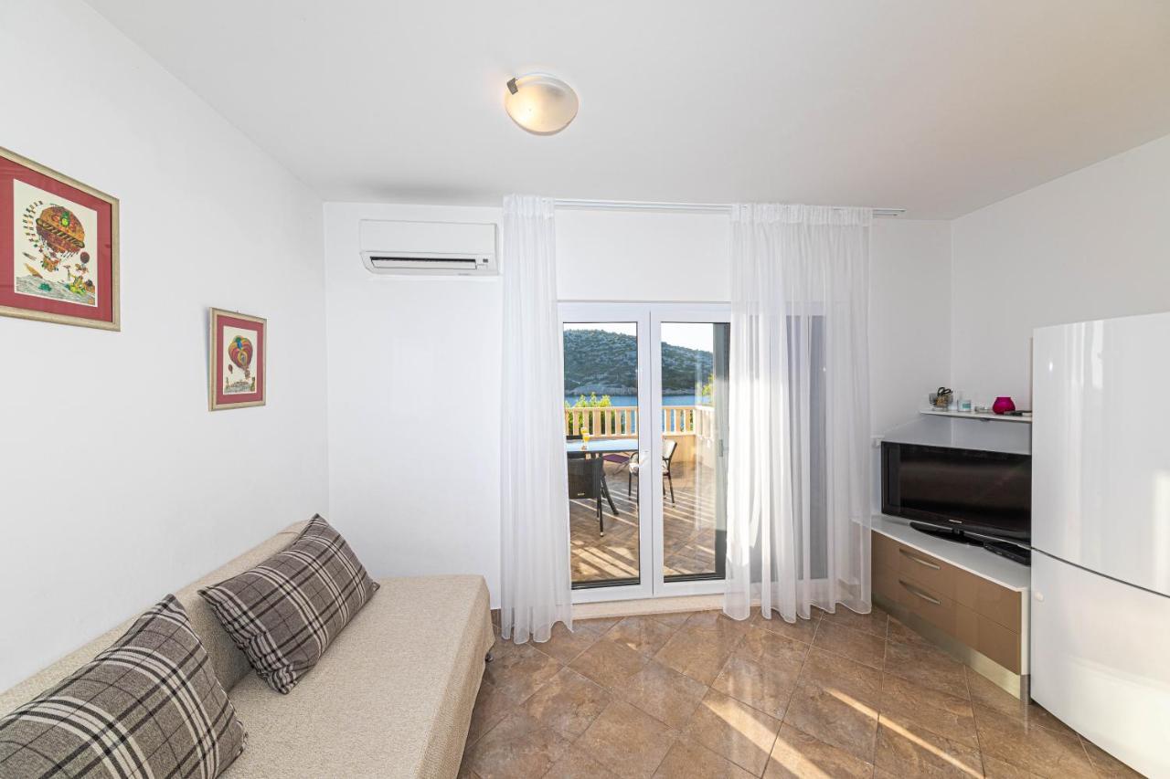 Rajcic Apartments ロゴズニッツァ エクステリア 写真
