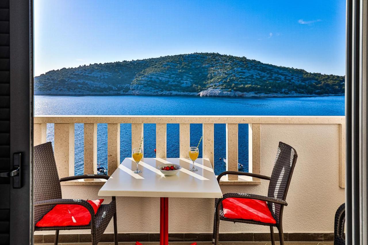 Rajcic Apartments ロゴズニッツァ エクステリア 写真